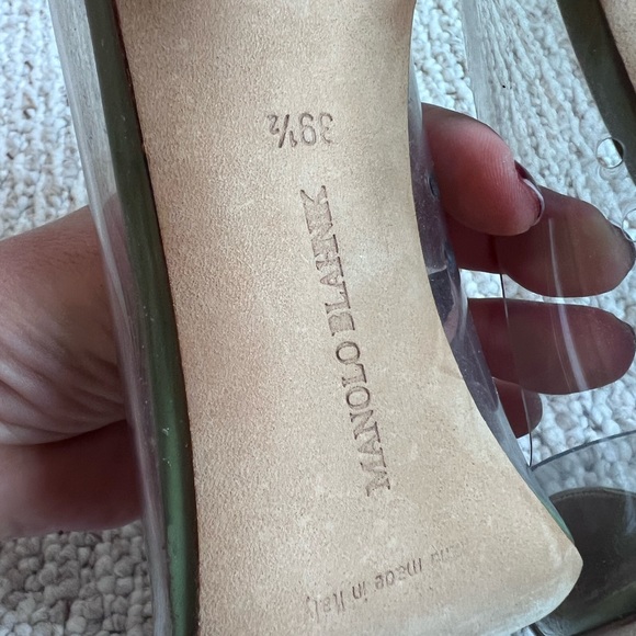 Manolo Blahnik Pacha Green Patent Leather 
Clear PVC Patent Pump Size 39.5 IT - Picture 4 of 5